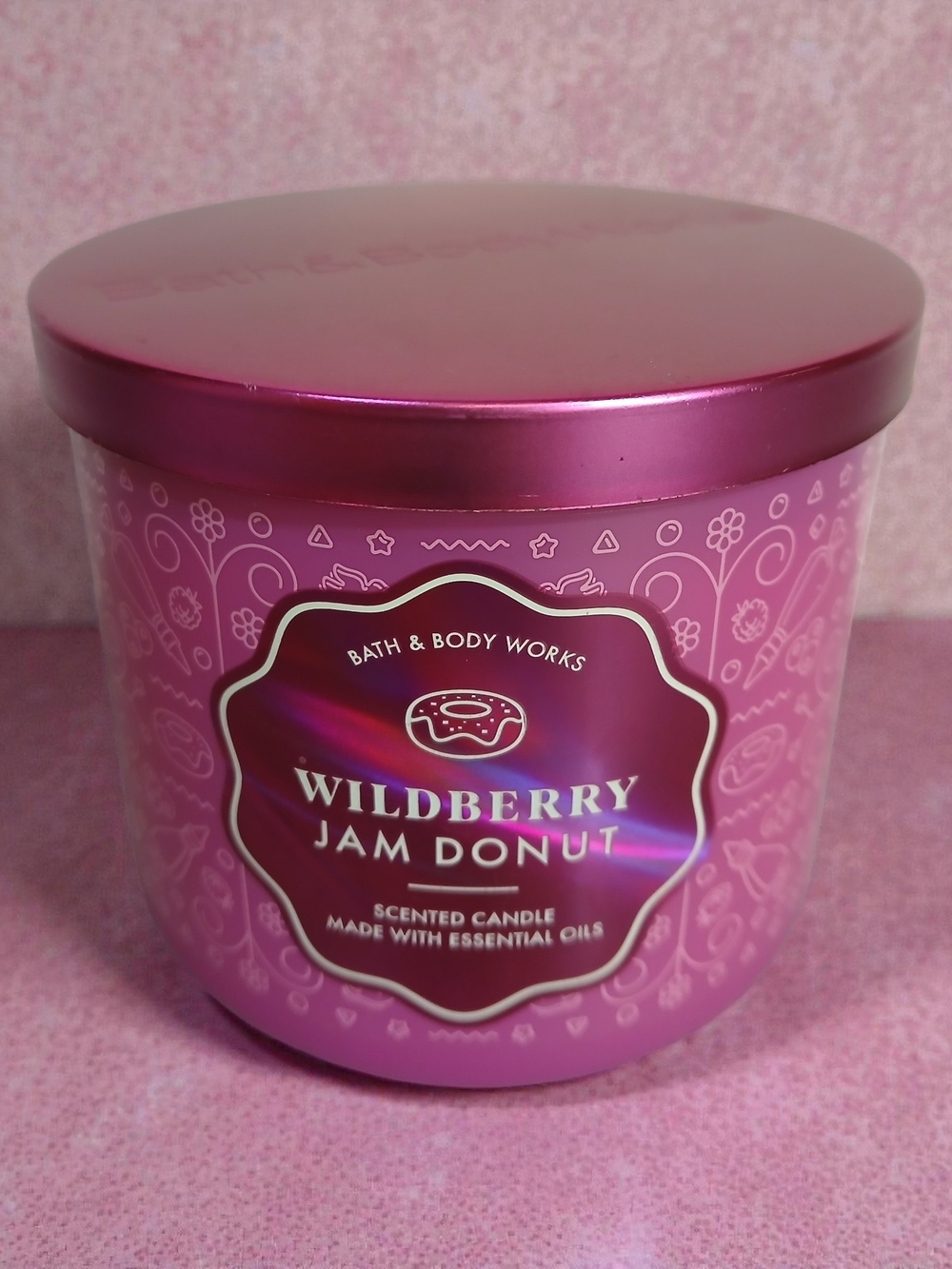 Bath & Body Works Wildberry Jam Donut Scented Candle - Hot Pink